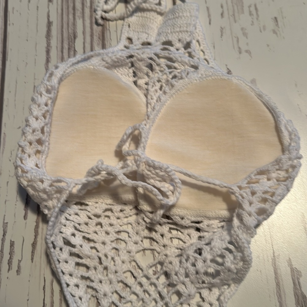 White crochet bodysuit - Picture 5 of 5